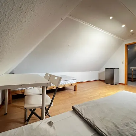 Helles Apartmenthaus Fuer Handwerker Und Monteuere - Hm