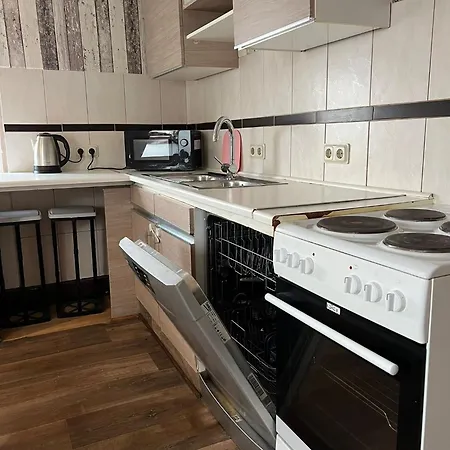 شقة Helles Apartmenthaus Fuer Handwerker Und Monteuere - Hm *