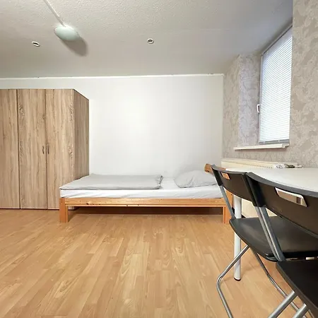 Helles Apartmenthaus Fuer Handwerker Und Monteuere - Hm *