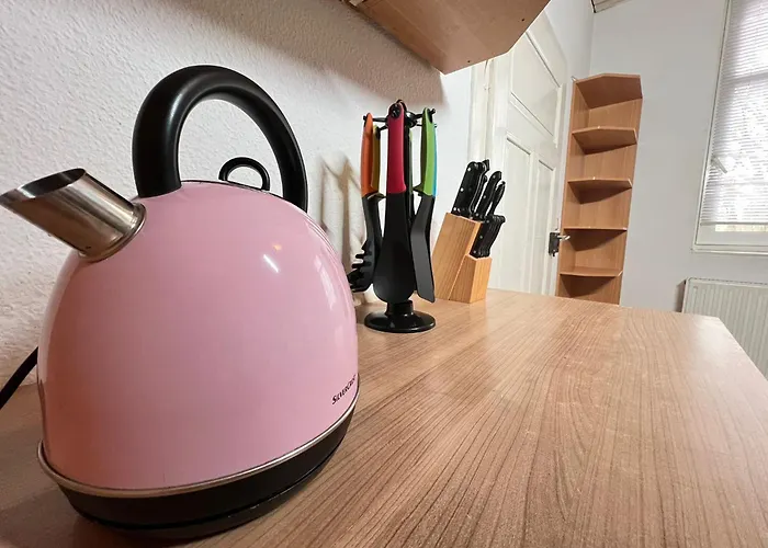 Helles Apartmenthaus Fuer Handwerker Und Monteuere - Hm