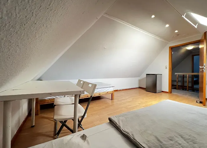 Helles Apartmenthaus Fuer Handwerker Und Monteuere - Hm